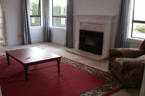 Photo of property in 2/64 Landscape Road, Mount Eden, Auckland, 1024