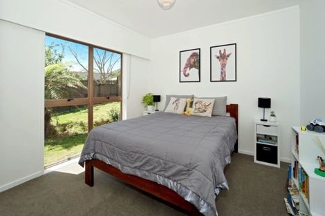 Photo of property in 14 Williams Drive, Te Puke, 3119