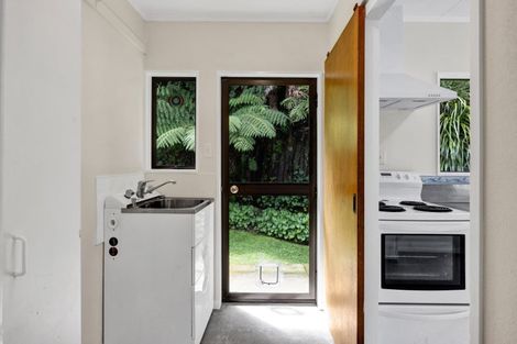 Photo of property in 2/29 Cumberland Street, Merrilands, New Plymouth, 4312