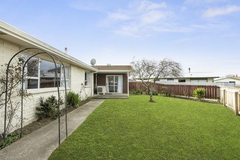 Photo of property in 17 Baffin Place, Flaxmere, Hastings, 4120