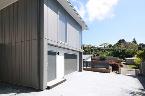 Photo of property in 5 Waterloo Place, Westown, New Plymouth, 4310