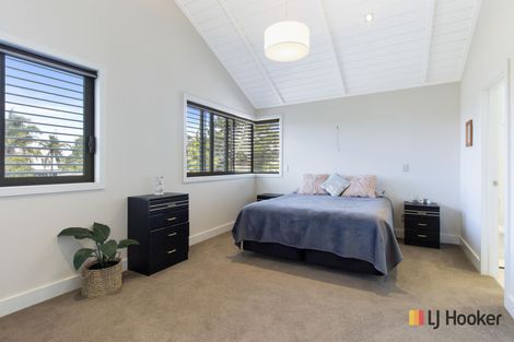 Photo of property in 5 Ian Place, Waihi Beach, 3611