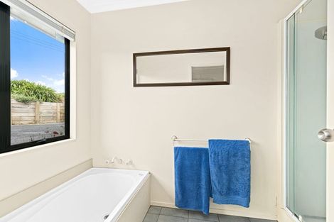 Photo of property in 2 Fidelis Avenue, Snells Beach, 0920