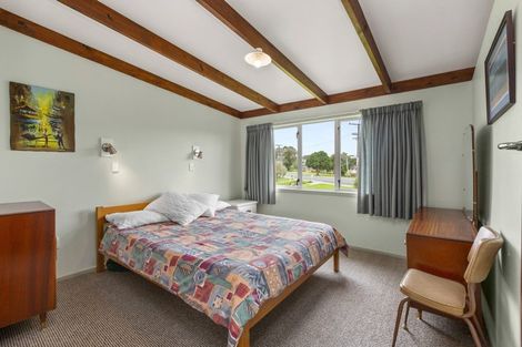 Photo of property in 39b Wallis Street, Raglan, 3225