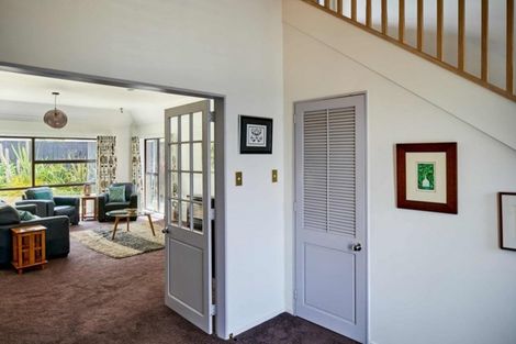 Photo of property in 13 Rossiter Avenue, Waterloo, Lower Hutt, 5011