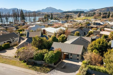 Photo of property in 86 Meadowstone Drive, Wanaka, 9305