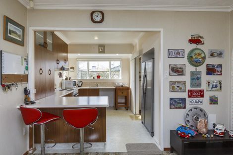 Photo of property in 456 Ruahine Street, Terrace End, Palmerston North, 4410