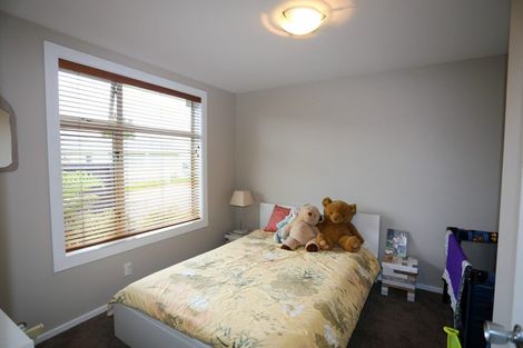 Photo of property in 102c Isleworth Road, Bishopdale, Christchurch, 8053