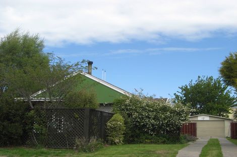 Photo of property in 23 Petries Road, Woodend, 7610