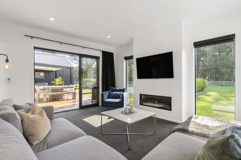 Photo of property in 355 Waitoki Road, Waitoki, Kaukapakapa, 0871