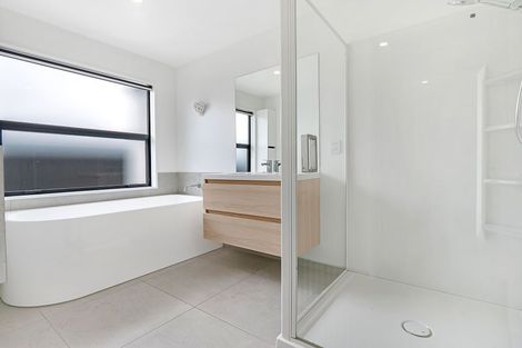 Photo of property in 17 Angus Place, Rangiora, 7400