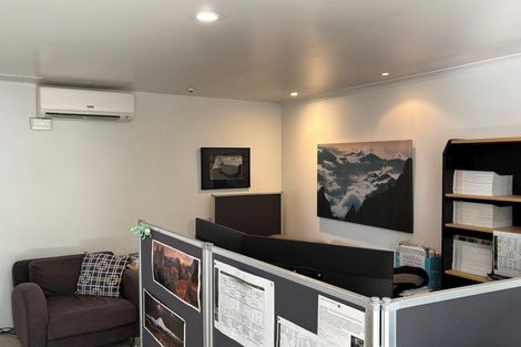 Photo of property in Regent Courts, 11/75 Gloucester Street, Christchurch Central, Christchurch, 8013