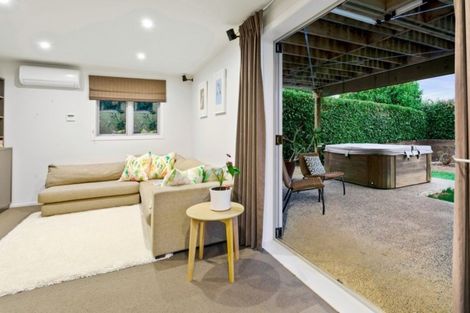 Photo of property in 23 Mayfair Crescent, Mairangi Bay, Auckland, 0630