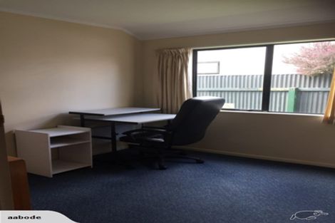 Photo of property in 33 Ruahine Street, Roslyn, Palmerston North, 4414