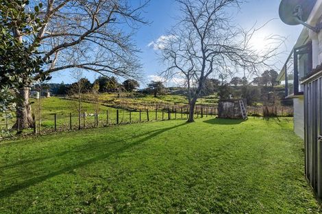 Photo of property in 690 Haruru Road, Kaukapakapa, 0873