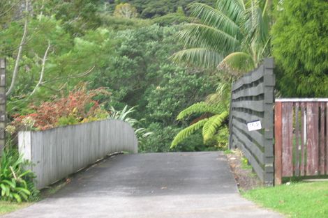 Photo of property in 162a Atkinson Road, Titirangi, Auckland, 0604