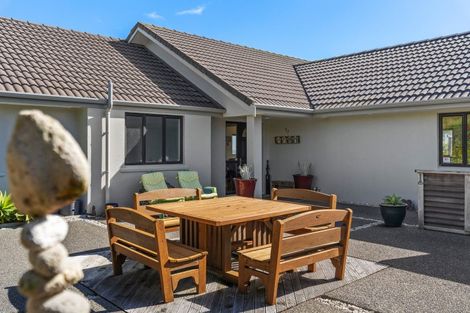Photo of property in 43 Longbeach Drive, Castlecliff, Whanganui, 4501