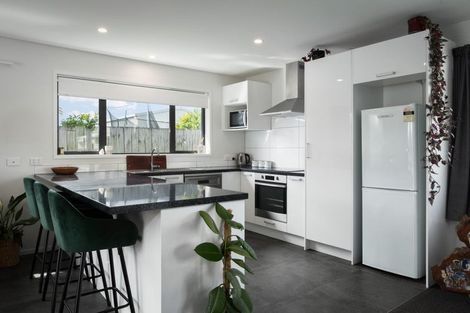 Photo of property in 55b Beach Road, Katikati, 3129