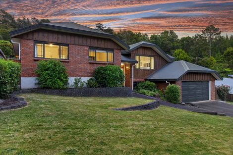 Photo of property in 6 Sylvan Way, Silverstream, Upper Hutt, 5019