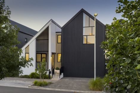 Photo of property in 7 Jack Seabrook Road, Hobsonville, Auckland, 0616