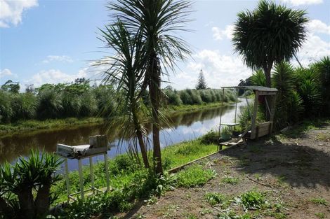 Photo of property in 27 Matarau Road, Awanui, 0483