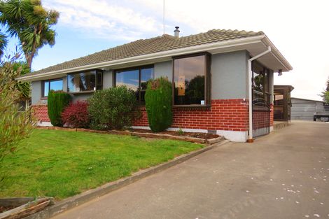 Photo of property in 10 Montague Street, Islington, Christchurch, 8042