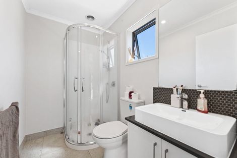 Photo of property in 37 Taikaranga Street, Pukekohe, 2120