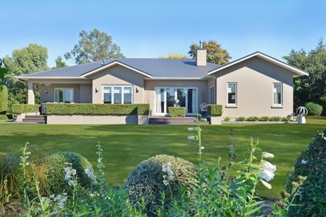 Photo of property in 62a Richmond Road, Carterton, 5713