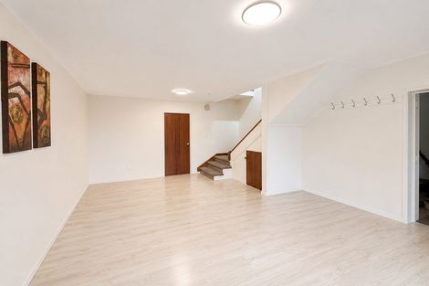 Photo of property in 2/14 Taharoto Road, Takapuna, Auckland, 0622