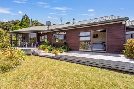 Photo of property in 28 Centennial Drive, Whitianga, 3510