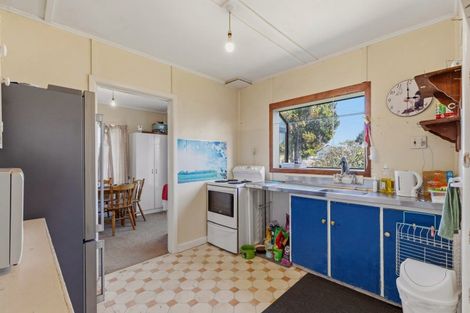 Photo of property in 2 Ettrick Place, Tokoroa, 3420