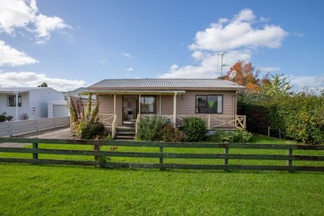 Photo of property in 13 Towers Street, Paeroa, 3600