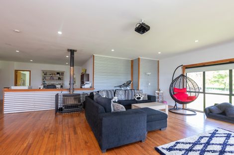 Photo of property in 1093 Run Road, Tapora, Wellsford, 0977