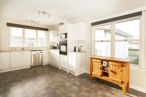 Photo of property in 18 Oxford Street, Hampstead, Ashburton, 7700