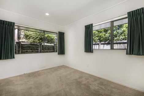 Photo of property in 5/31 Nicholas Road, Somerville, Auckland, 2014
