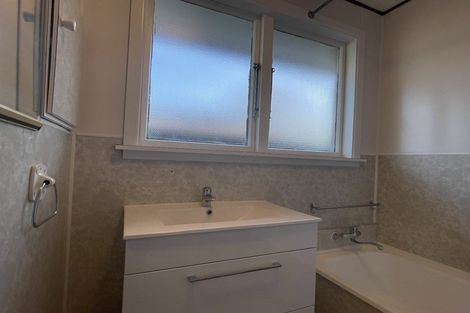 Photo of property in 3 Landsdowne Terrace, Cashmere, Christchurch, 8022