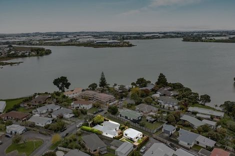 Photo of property in 19 Swan Crescent, Pakuranga, Auckland, 2010