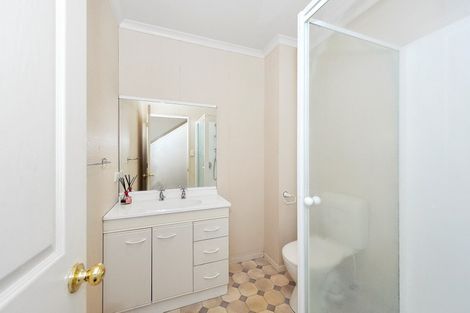 Photo of property in 2/1161 Victoria Street, Whitiora, Hamilton, 3200