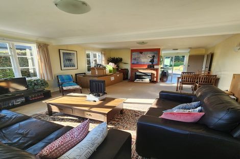 Photo of property in 62 Tahapa Crescent, Meadowbank, Auckland, 1072