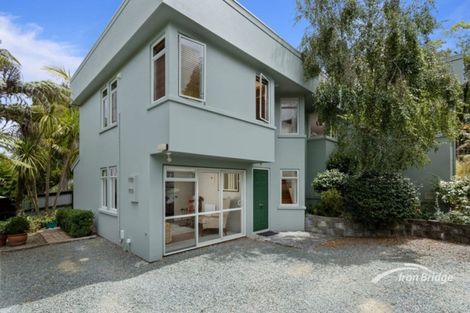 Photo of property in 2/19 Kenmure Avenue, Forrest Hill, Auckland, 0620