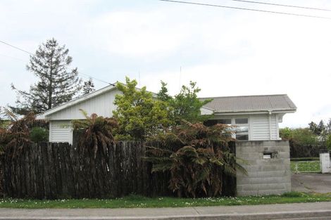 Photo of property in 10 Williton Road, Hannahs Bay, Rotorua, 3010