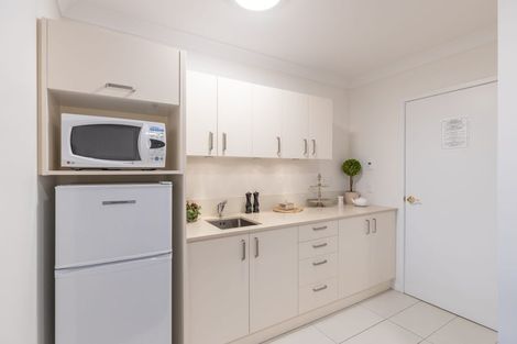 Photo of property in 215/5 Corbett Crescent, Aidanfield, Christchurch, 8025