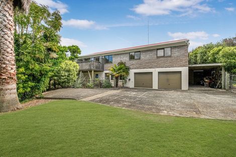 Photo of property in 29 Jean Place, Stanmore Bay, Whangaparaoa, 0932