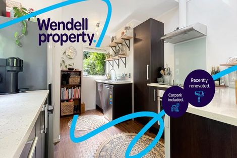 Photo of property in 2/8 Park Hill Road, Birkenhead, Auckland, 0626