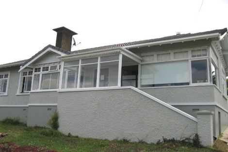 Photo of property in 16 Hinemoa Terrace, Birkenhead, Auckland, 0626