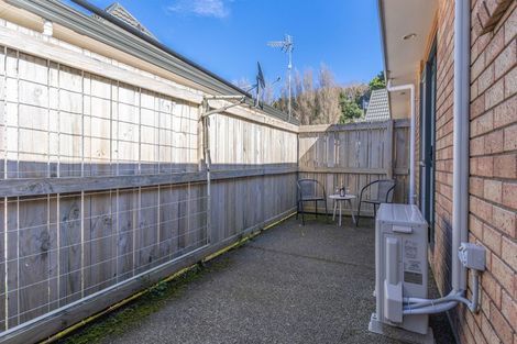 Photo of property in Redwood Village, 36/42 Main Road, Tawa, Wellington, 5028