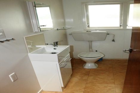 Photo of property in 1/272a Birkdale Road, Birkdale, Auckland, 0626
