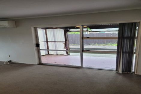 Photo of property in 1/39 Seabrook Avenue, New Lynn, Auckland, 0600