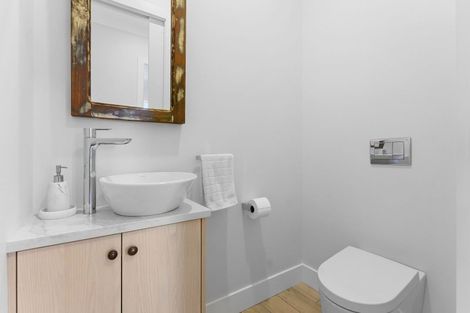 Photo of property in 9 Lamont Place, Waikanae, 5036