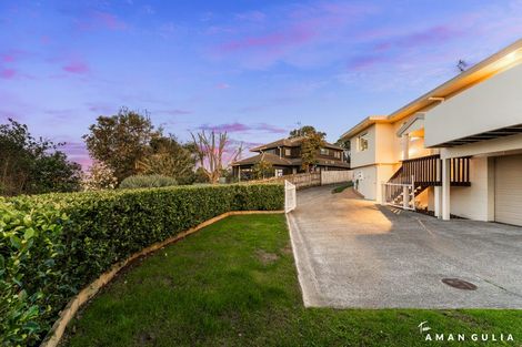 Photo of property in 22 Whangaparaoa Road, Red Beach, 0932